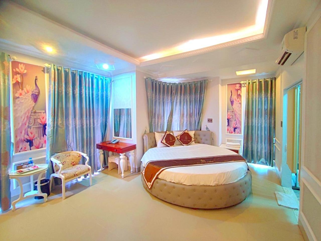 Blue Diamond Hotel Ha Long Esterno foto