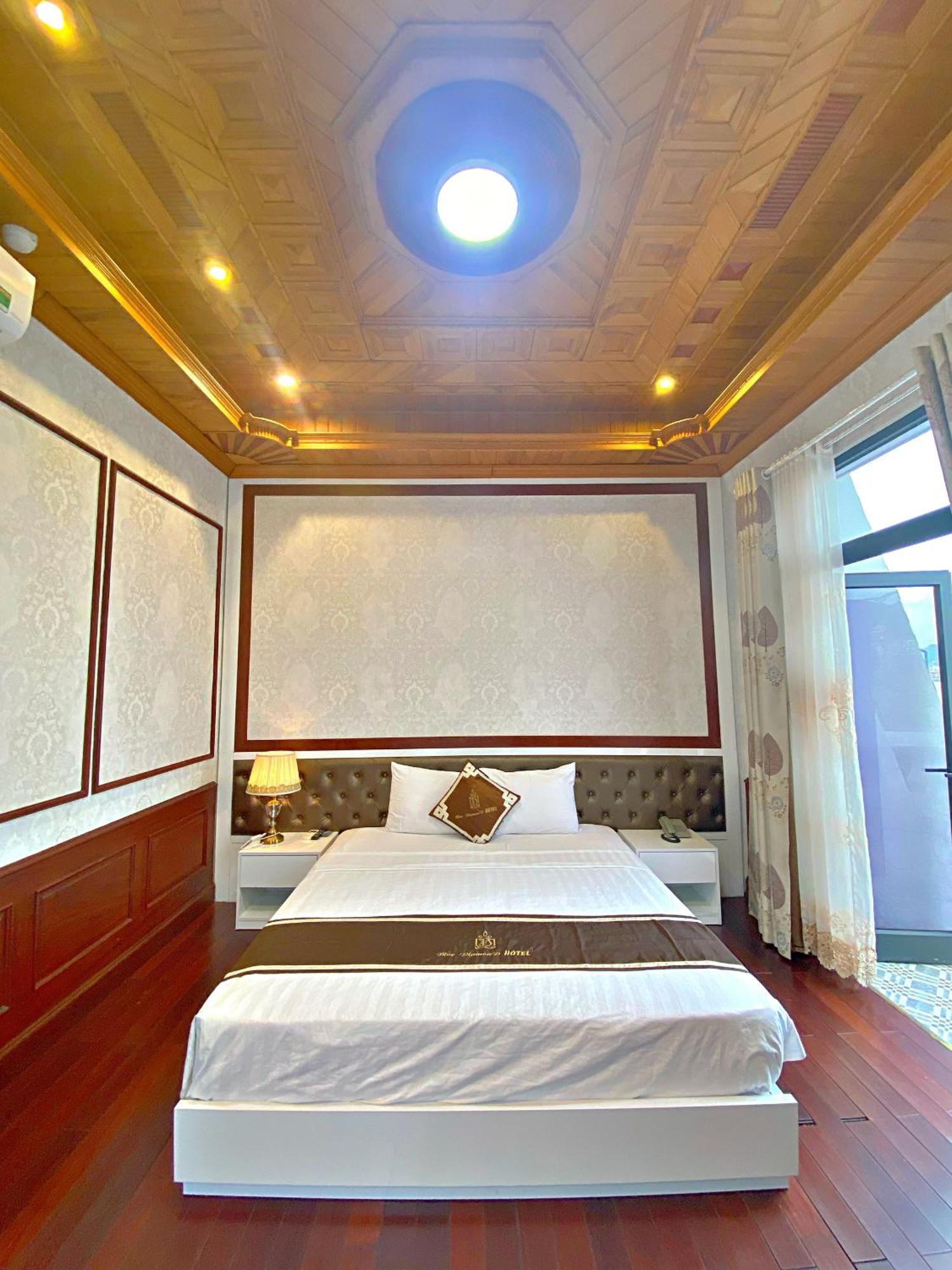 Blue Diamond Hotel Ha Long Esterno foto